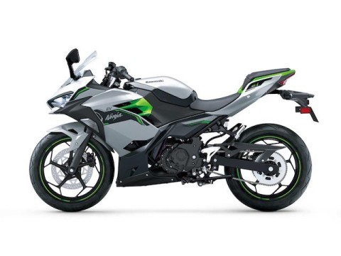 Kawasaki Ninja e-12